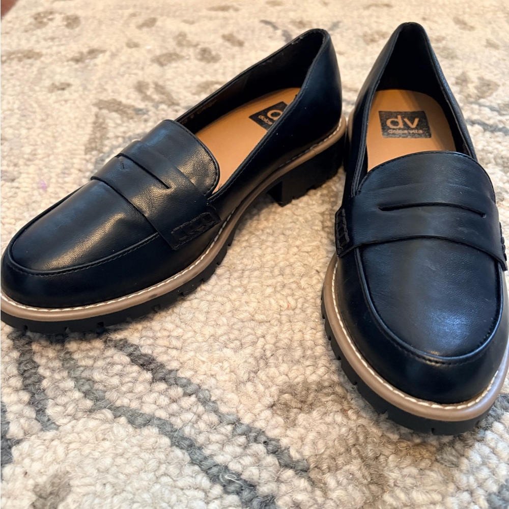 DV by Dolce Vita Women's black Loafers size 6 nwot